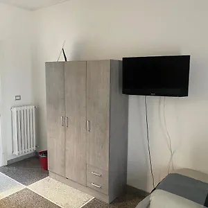3* Oda ve Kahvaltı A Casa Di Giallo