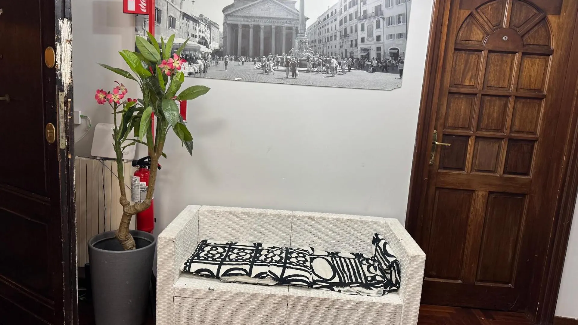 Destination In Rome Hostel